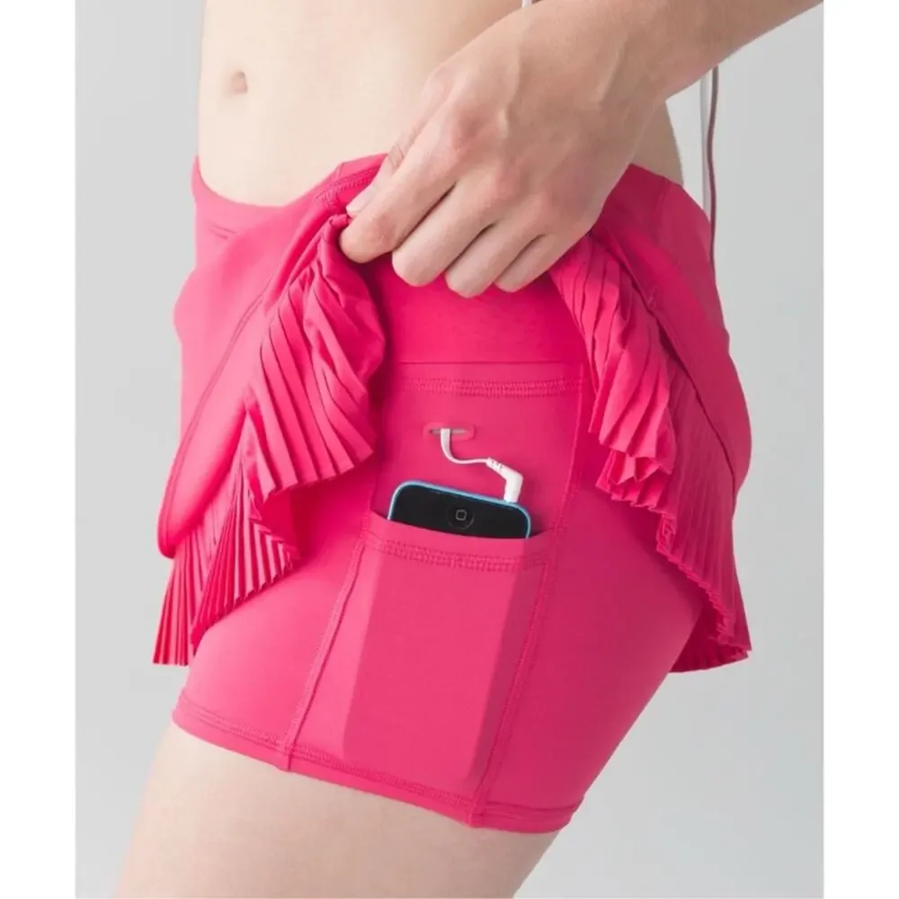 NWT Lululemon City Sky Run By Skort in Boom Juice